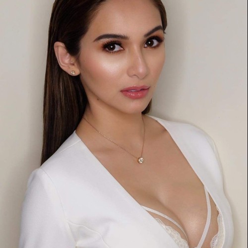 Jennilyn M.