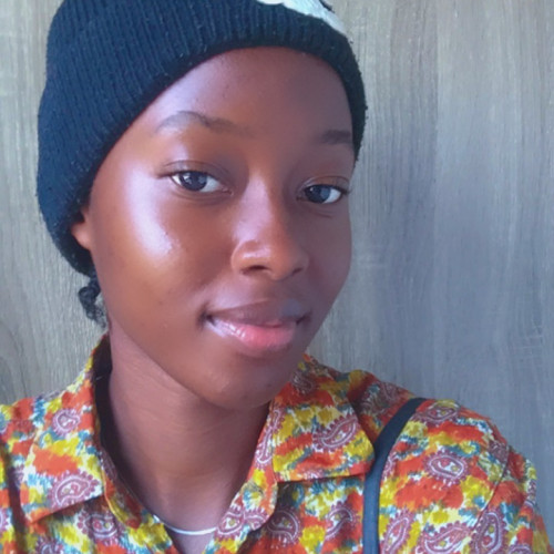 Vee E. profile photo