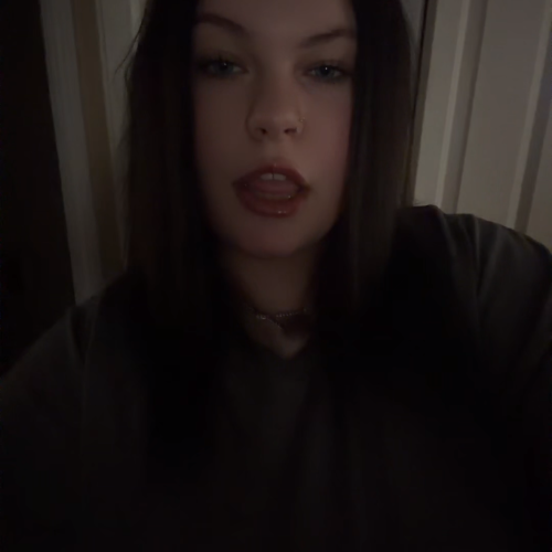 Bella M. profile photo