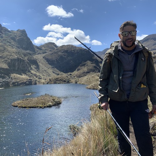 Robert  V. profile photo