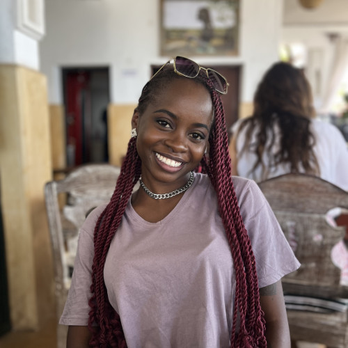 Yunia S. profile photo