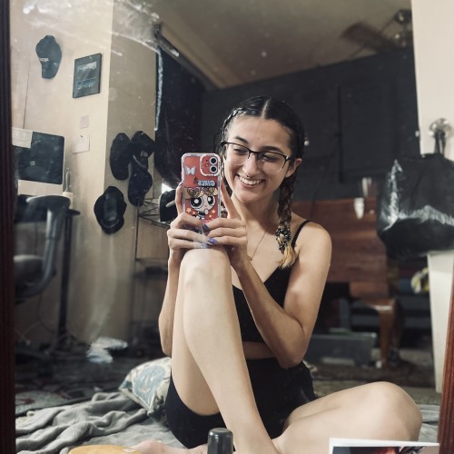 Vanessa R.