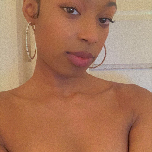 Ragine m. profile photo