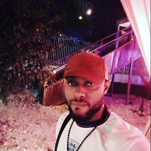 Jeffrey uwuidia I. profile photo