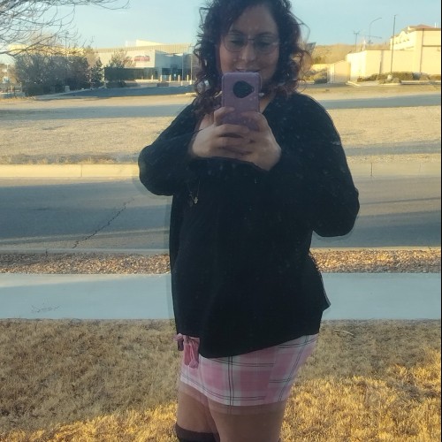 Desirey v. profile photo