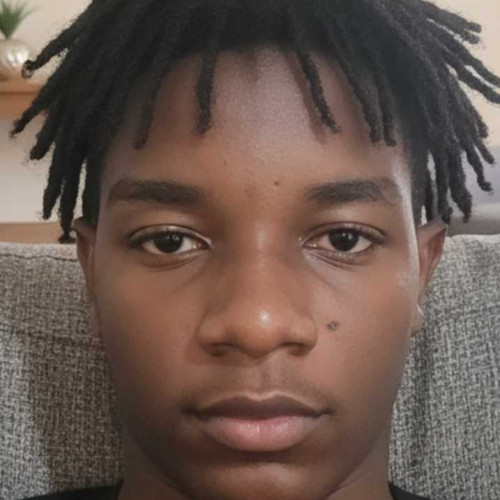 leslie e. profile photo