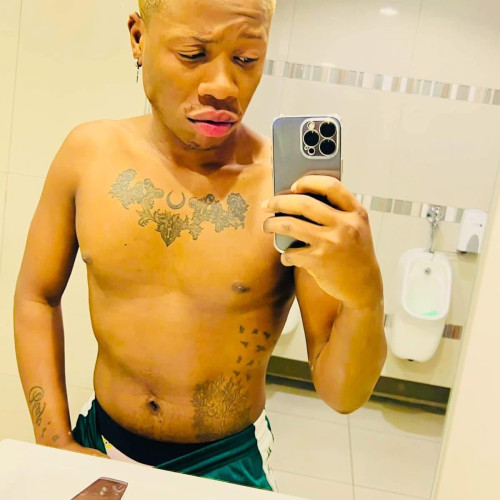 Vuyo G.