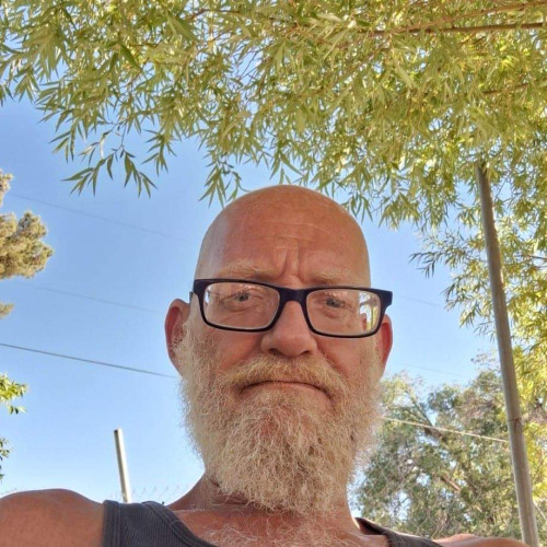 Robert M. profile photo