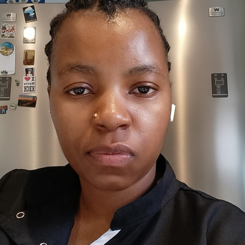 mary n. profile photo