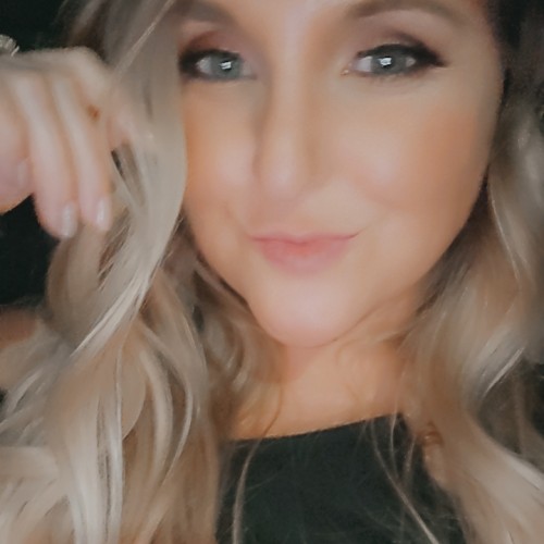 Danni K.