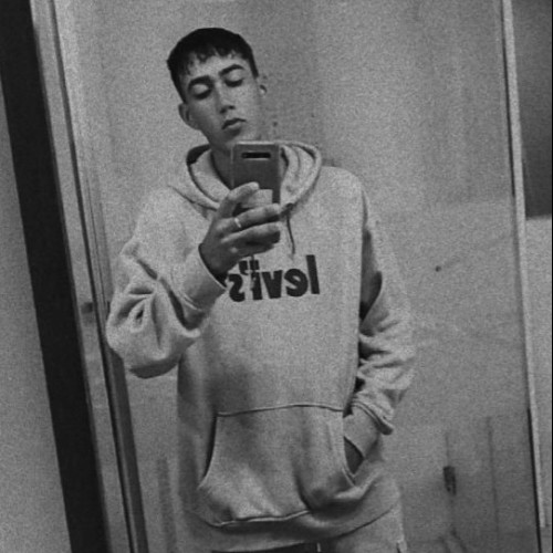 Yonnys L. profile photo