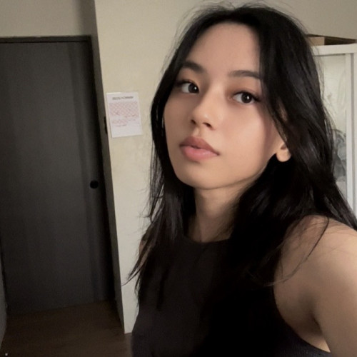 Luna C. profile photo