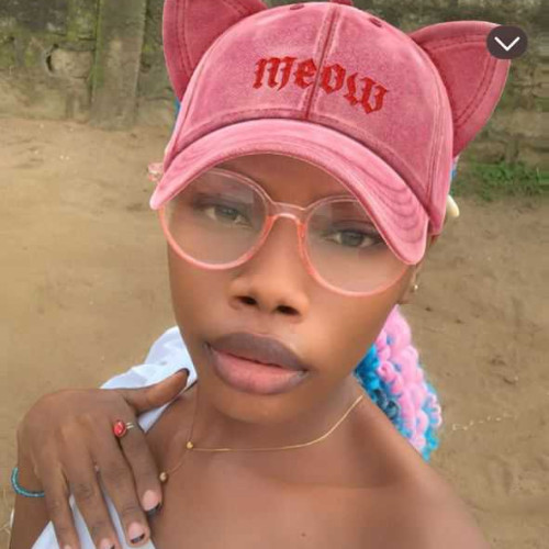 pretty e. profile photo