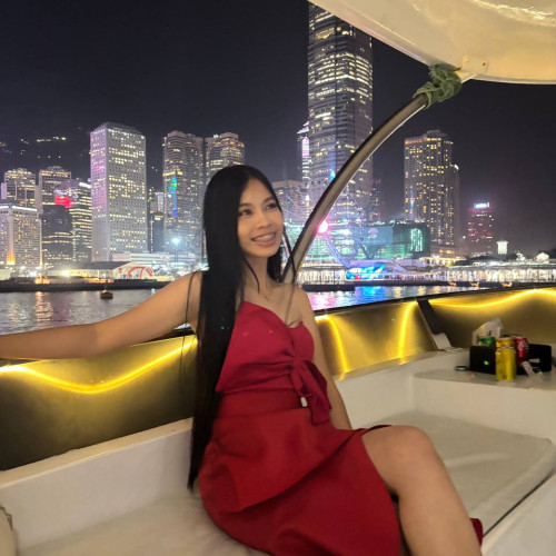 Julianna M. profile photo