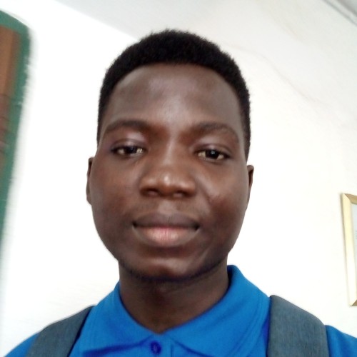 Akinola  i.