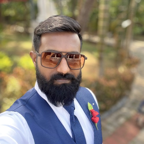 Noble R. profile photo