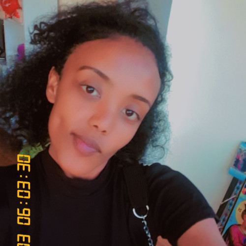 Yemi L. profile photo