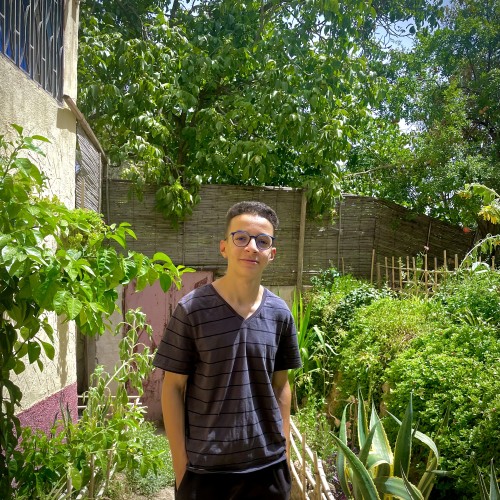 Hamda E.