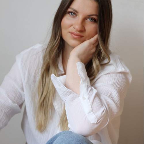 Ana D.