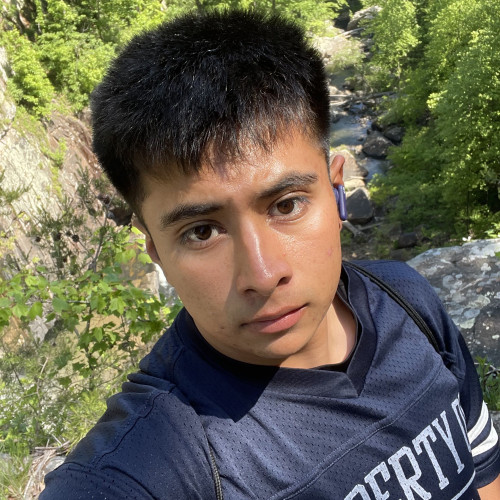 Yovani L. profile photo