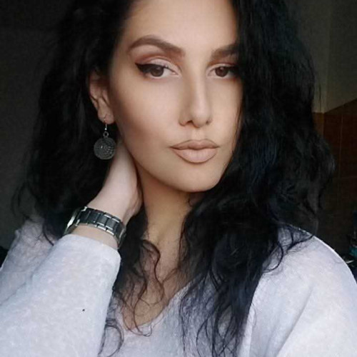 Nadja I.