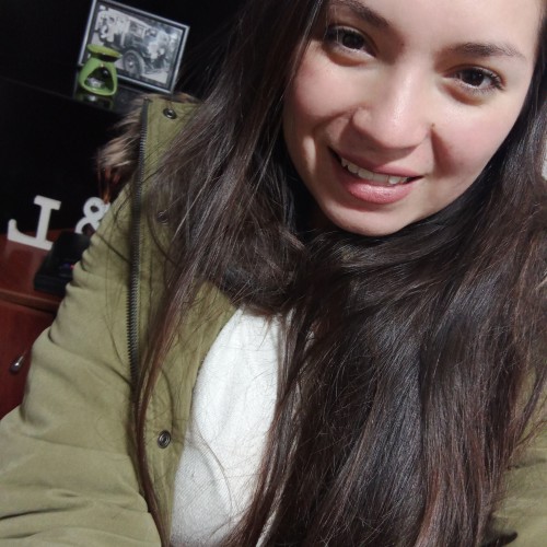 Lesly G.