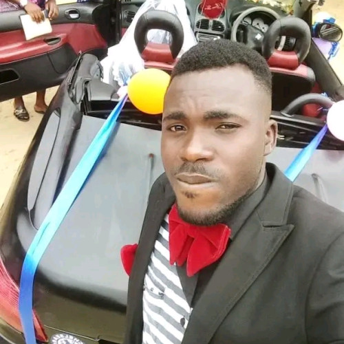 JohnOgbe Y. profile photo