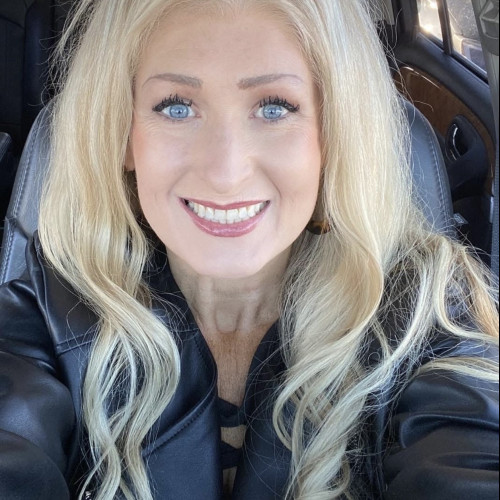 Candice T. profile photo