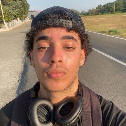 hamza a. profile photo