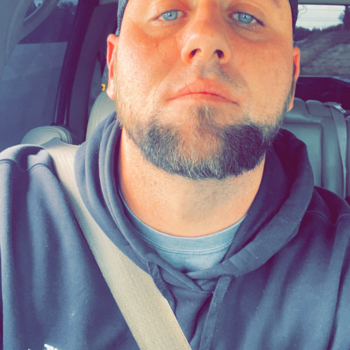 Travis  R. profile photo