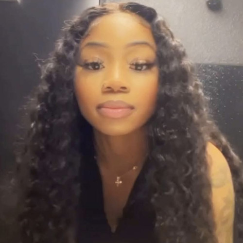 Makaila  B. profile photo