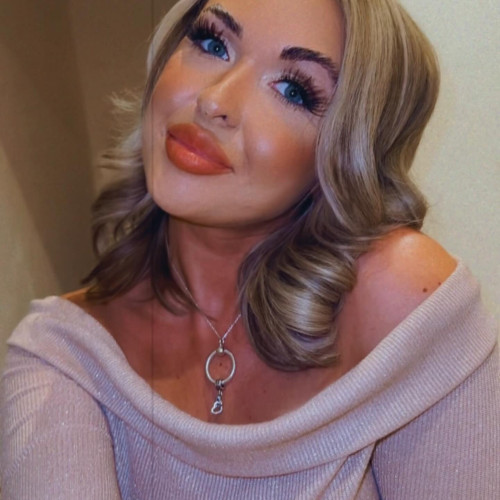 Danni C.