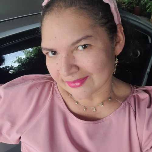 Carmen Elena R.