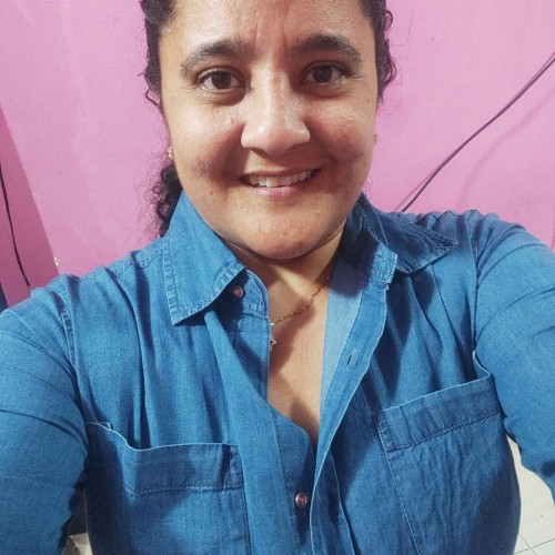 Mariana  R.