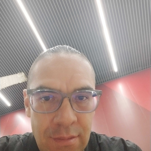 Jonnathan U.