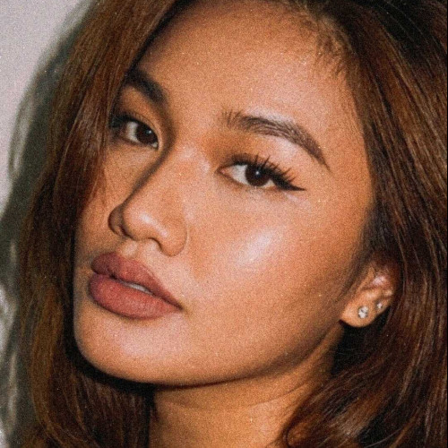 kate U. profile photo