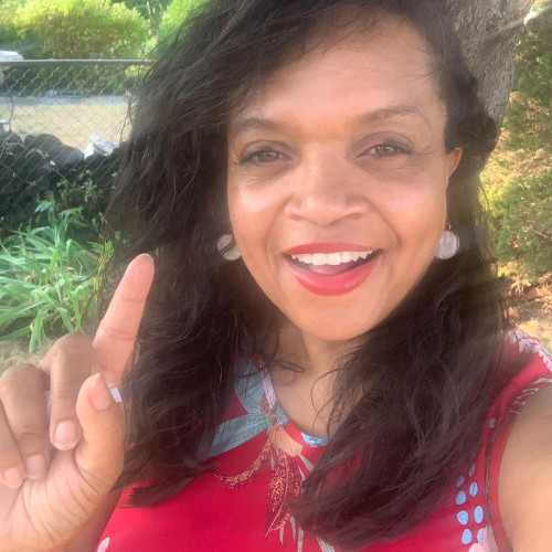 Trina L G. profile photo