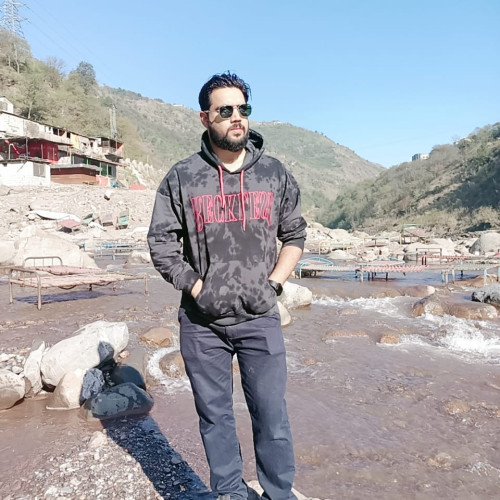 Omer W. profile photo