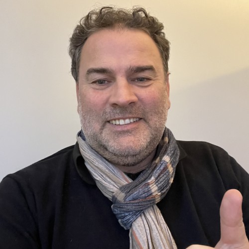 Dam T. profile photo