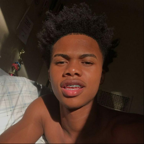 estah b. profile photo