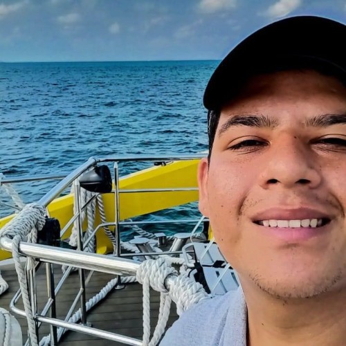 Luis T. profile photo