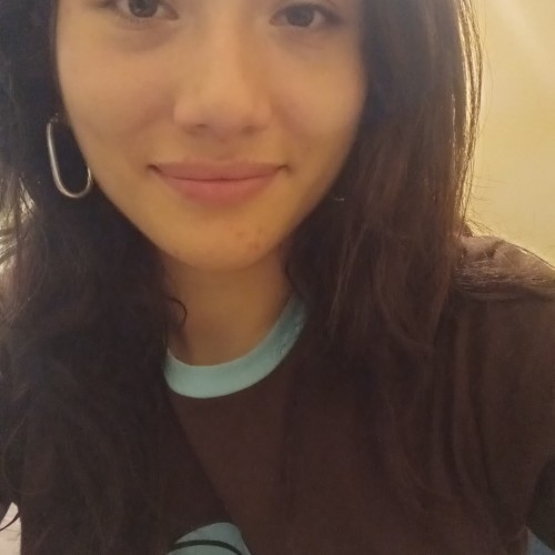 Perla E.