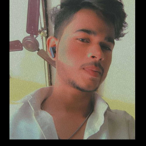 lucky m. profile photo