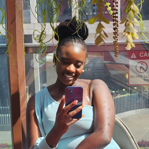 Daisy L. profile photo