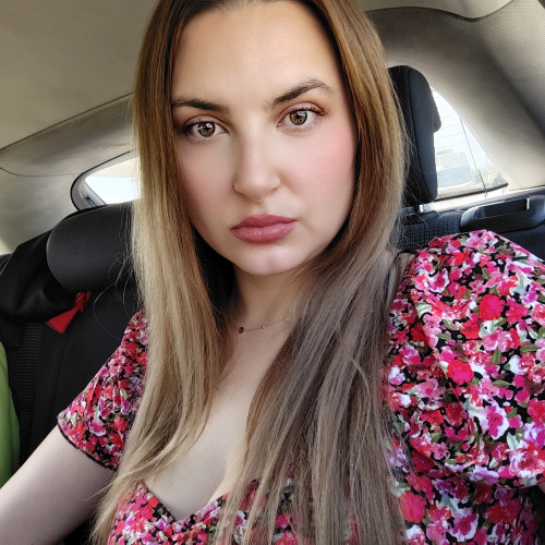 Ema B. profile photo