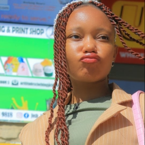 Nelly L. profile photo