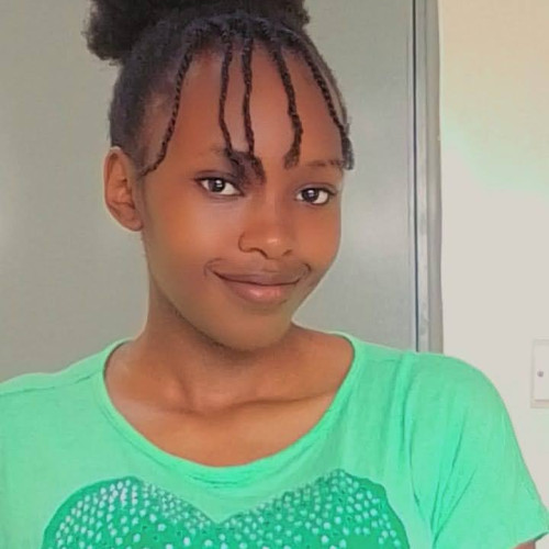 vee i. profile photo