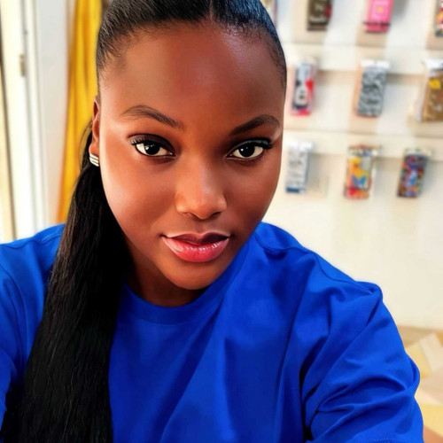 pascaline e. profile photo