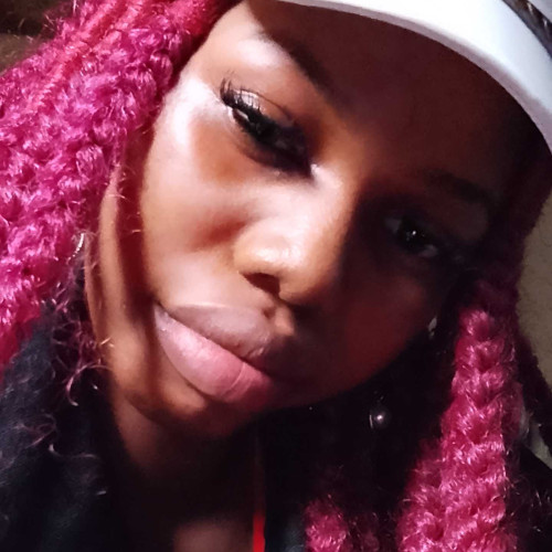 vicky b. profile photo