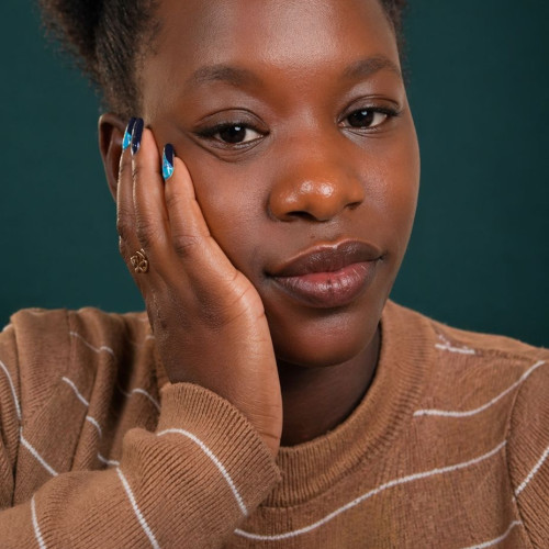 VAL V. profile photo